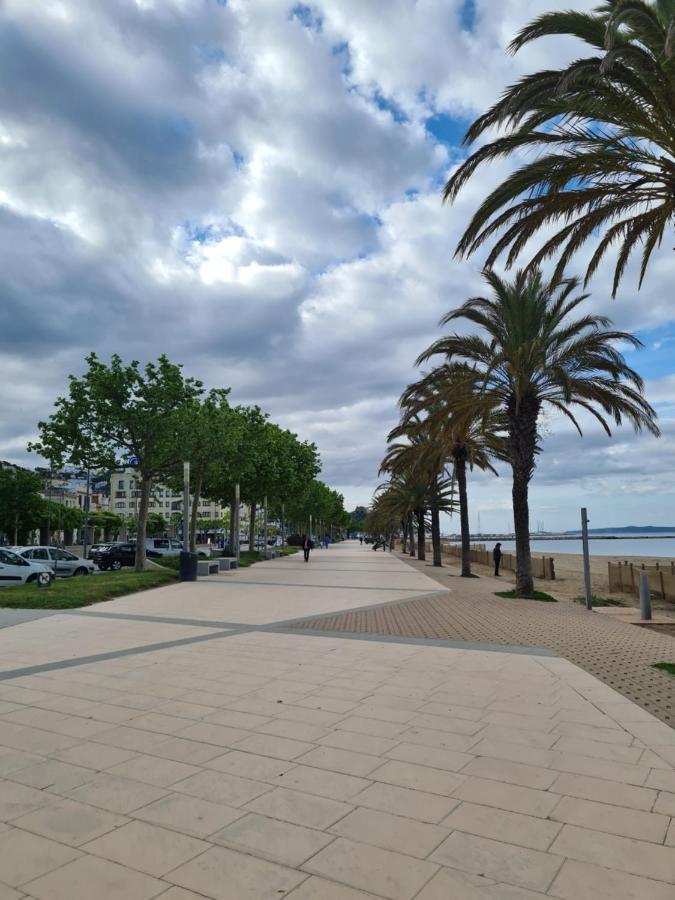 Acogedor Apartamento Vistas Al Mar Roses Buitenkant foto